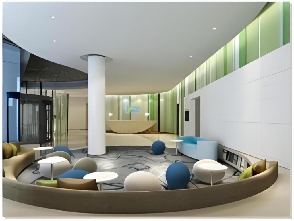 Holiday Inn Express Yangzhou City Center By Ihg Екстер'єр фото