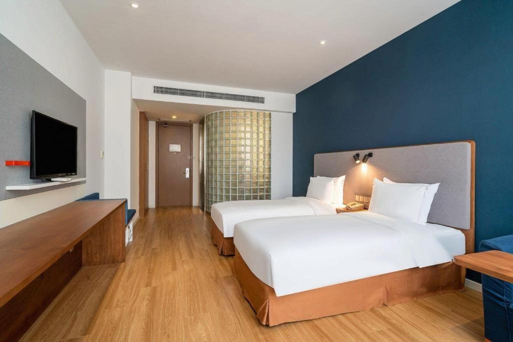 Holiday Inn Express Yangzhou City Center By Ihg Екстер'єр фото